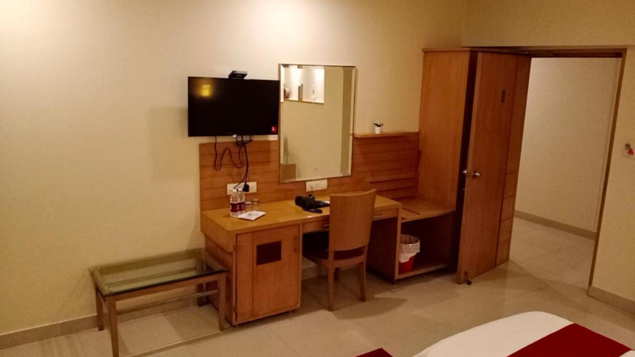 Fabhotel A&M - Nr Lv Prasad Institute, Banjara Hills Hyderabad Luaran gambar